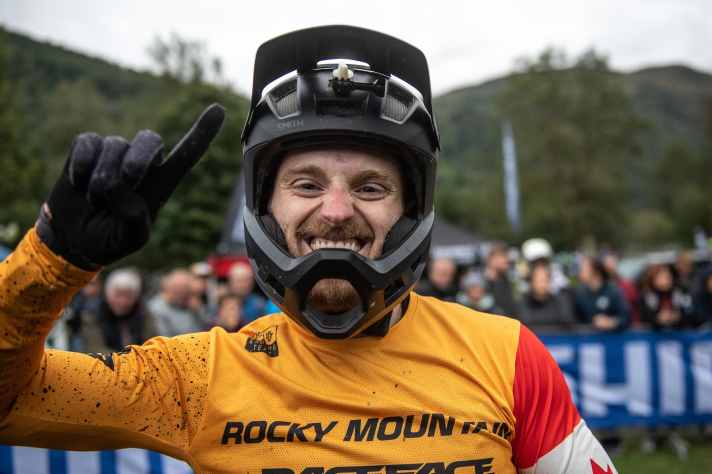 Jesse Melamed, Canyon: Bevor der Kanadier für 2023 zu Canyon wechselte, war Melamed während seiner gesamten Profikarriere bei Rocky Mountain unter Vertrag. In dieser Zeit sicherte er sich fast 20 Podiumsplätze und einen Gesamtsieg bei der EWS.
