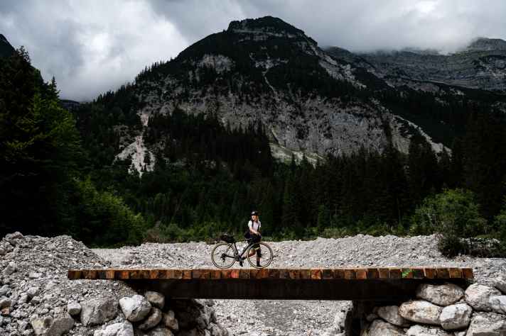 In den unendlichen Weiten (der Alpen): Bei den Langstrecken-Gravel-Touren beim Orbit360 kann man sich schon ein wenig einsam fühlen.
