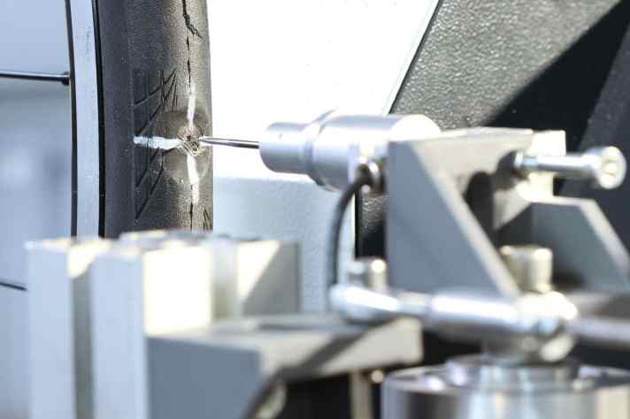 Die Lightweight-Schläuche im TOUR-Stichtest.