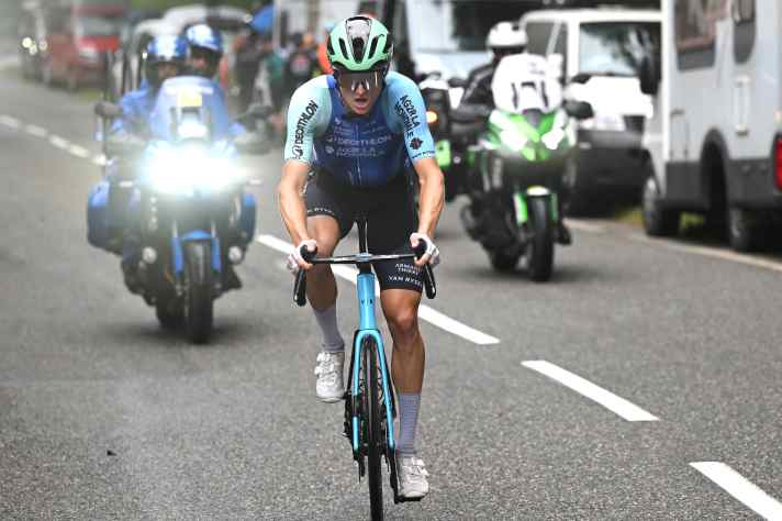Felix Gall wird nach der erfolgreichen Tour de France nun auch die Spanien-Rundfahrt mit hohen Erwartungen starten
