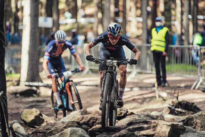 Rivalen: Tom Pidcock (vorne) und Mathieu Van der Poel (hinten).