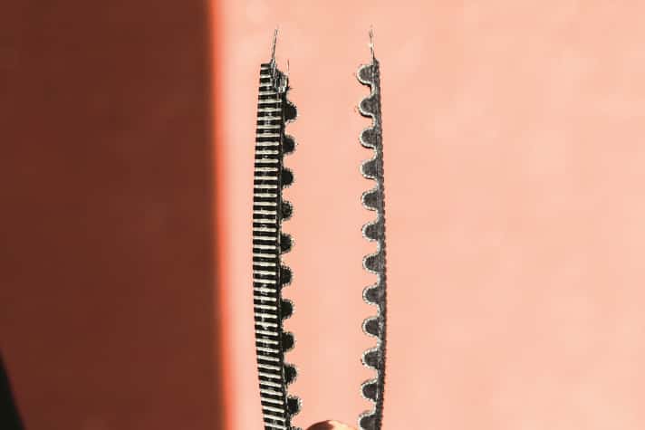 Kapitaler Defekt im Dauertest des Bulls Vuca Evo AM 2: Die Vorteile des Carbonriemens (Wartungs- und Pflegefreiheit) wiegen den Nachteil nicht auf, wenn er reißt – weder auf großer Tour noch auf dem Weg zur Arbeit.