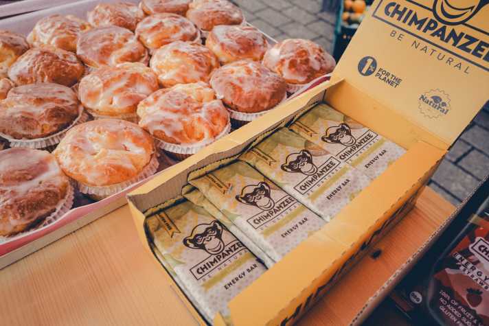 Pause, Zeit für Muffins, Riegel.