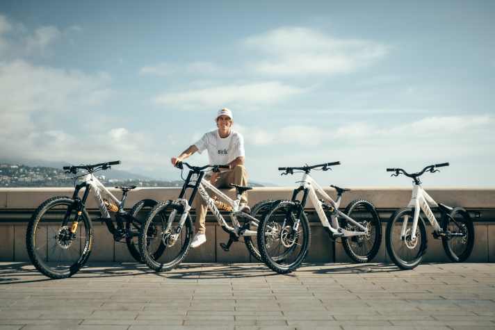 Wibmer und seine Bikes: fast die halbe Canyon Produktpalette