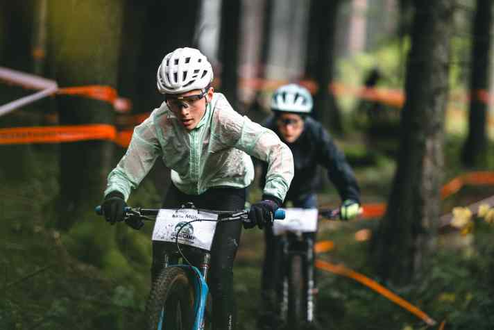 Voll fokussiert: Die Teilnehmer des Ghost BIKE Crosscountry Jugendcamps sind bereits erfahrene XC-Racer.