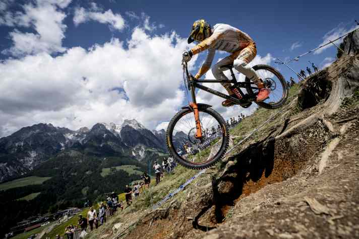 Derzeit im Worldcup ein Garant für Podiumsplätze und beim BIKE Festival in Leogang als Coach: Downhill-Racer Andi Kolb.