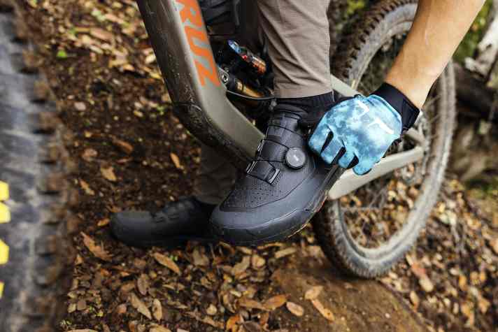 Das Boa-System ermöglicht eine schnelle und bombenfest Fixierung des Fußes im Schuh.