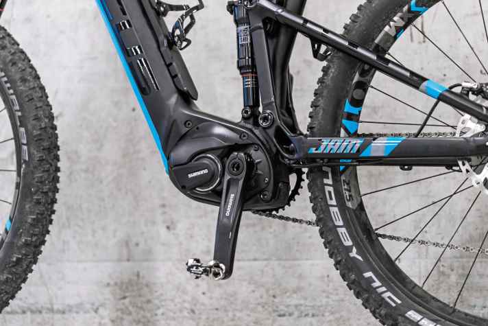   Shimano Steps E8000    