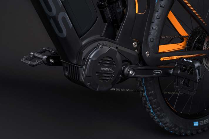   1600 Watt in der Spitze, 160 Newtonmeter: Der Bafang Ultra Max Drive ist fernab der EMTB-Kategorie angesiedelt.