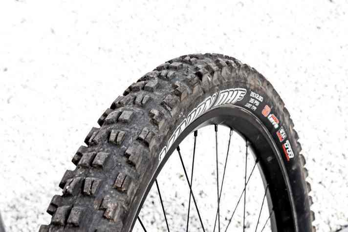   Maxxis Minion DHF+ 26 x 2.8"