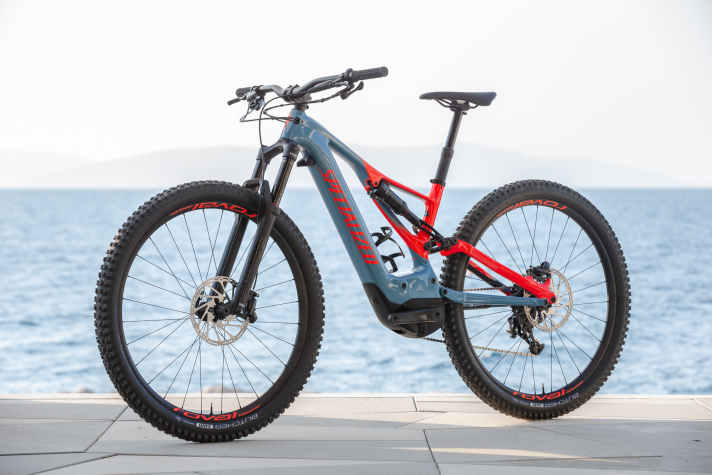   Das Turbo Levo von Specialized ist vermutlich das mit Abstand meistverkaufte E-MTB mit Brose Drive S Mag. Auch von Specialized gibt´s ein Software-Update und obendrauf eine Garantieverlängerung.