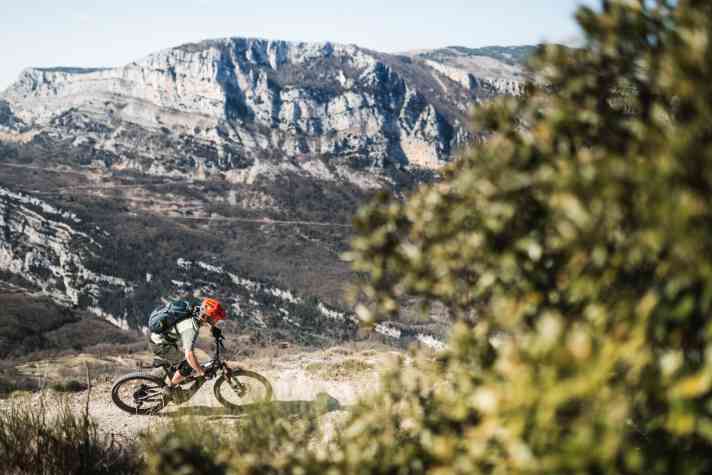   Wir konnten das YT Decoy zwei Tage lang ausgiebig auf abwechslungsreichen Trails im Hinterland von Nizza testen.