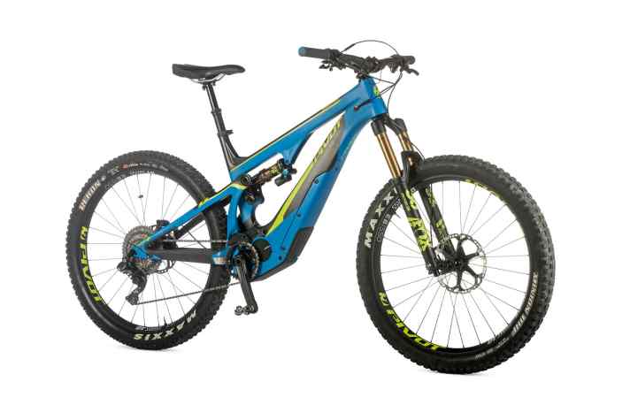   Das Shuttle ist bisher das einzige E-Mountainbike in der Palette von Pivot Cycles.