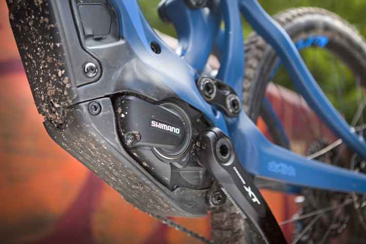   Shimano Steps E-8000 am Topmodell liefert die bekannt gute Leistung.