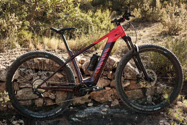   Canyon Grand Canyon:On 8.0 - der Einstieg ins elektrifizierte Mountainbiken beim Koblenzer Versender. 
