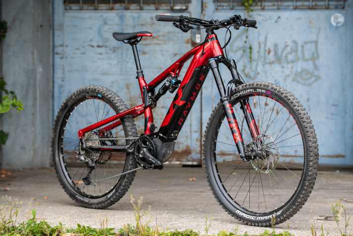   Das Trailray E 10.0 ist das zweitteuerste Modell der neuen Palette. Vermutlich wird der Preis trotzdem bei noch verhältnismäßig fairen 5000 Euro liegen.