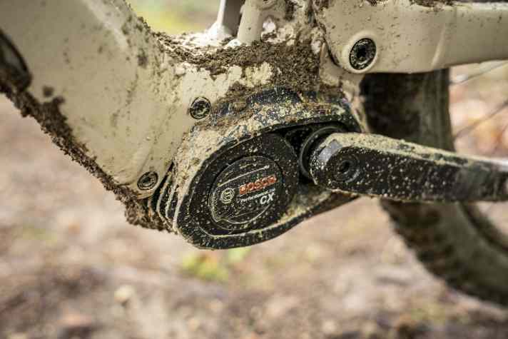   Der Bosch Performance CX ist das Herzstück des neuen Focus Sam². Oder ist der Motor bei einem E-Enduro nur Nebensache? Diese Frage darf jeder E-Mountainbiker ganz für sich allein entscheiden!