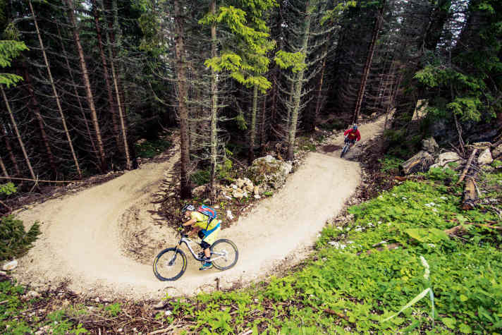   Petzen: Flow Country