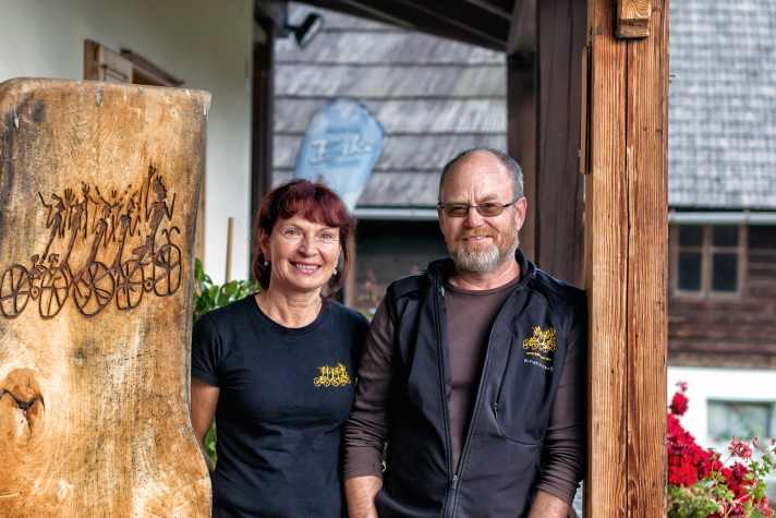   Pensionsbesitzer und Trailpark-Betreiber Suzana und Anej.
