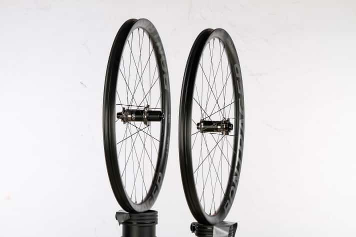   Bontrager Line Pro 30