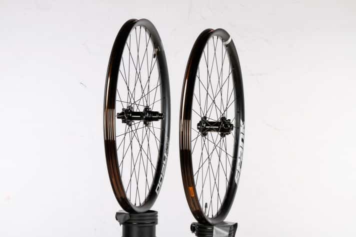   Spank Oozy Trail 345 Wheelset Boost