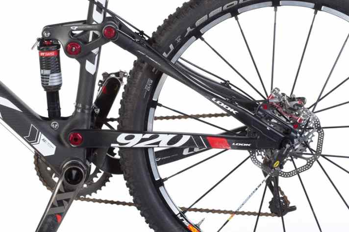   Look verzichtet beim Hinterbau auf einen Drehpunkt, den nötigen Flex liefern die abgeflachten Sitzstreben.