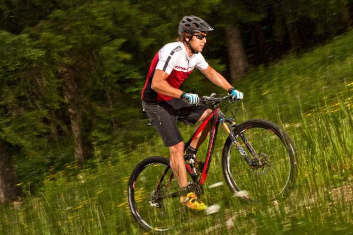   Beim ersten Fahrtest des EI-Shock-Fahrwerks mit dem neuen Ghost 29er-Fully.