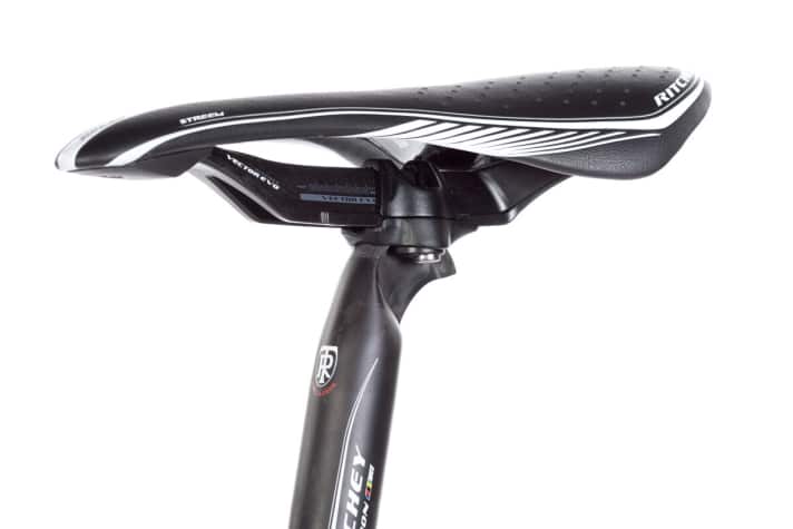   Nicht schon wieder ein neuer Standard! Scott verwendet  Ritcheys neues  Vector-Evo-System, das viel Beinfreiheit und Flex (Fahrkomfort) bietet.