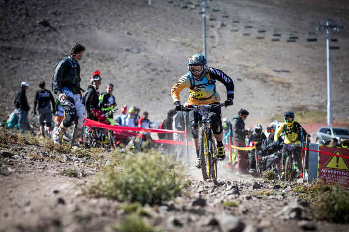   Ines Thoma bei den Enduro World Series in Chile 2014