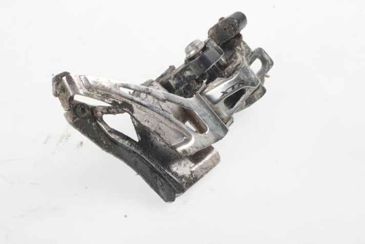   Der neue Side Swing-Umwerfer, den Shimano nun auch bei der XT einsetzt, schaltet extrem kraftvoll und schnell.