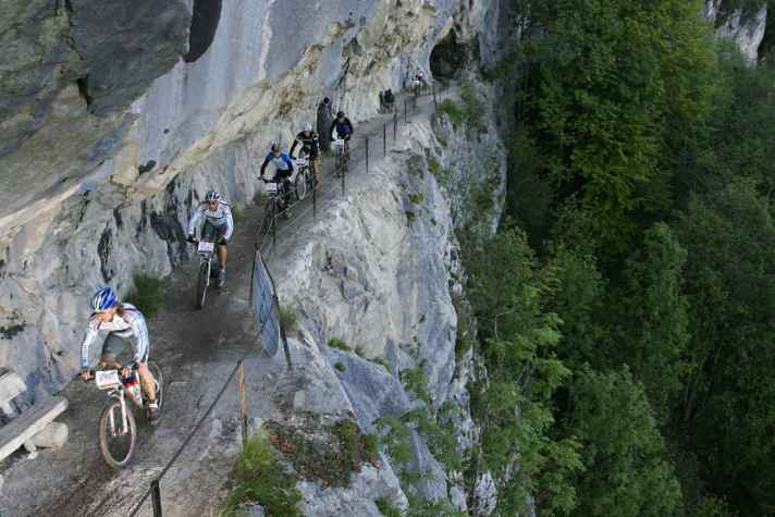   Die Salzkammergut Trophy in Österreich gilt mit seiner Extrem-Strecke als härtestes Eintages-Rennen Europas.