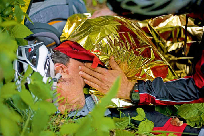 Erste Hilfe bei einem schweren Sturz