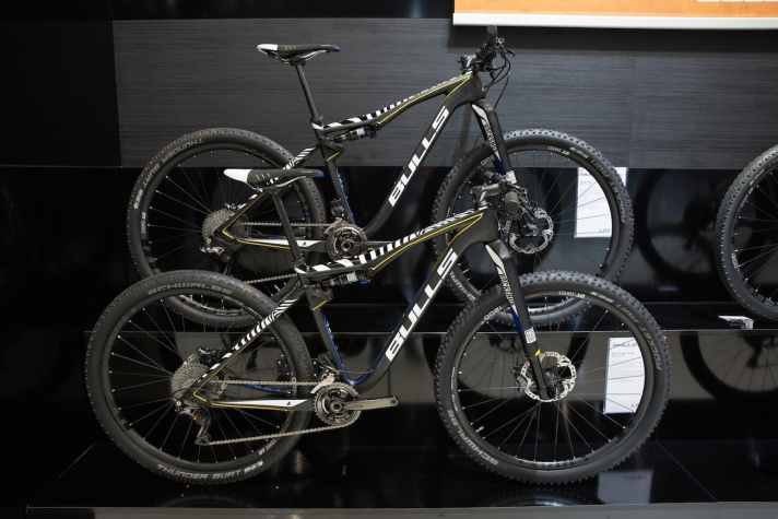   Die Team-Version des Wild Edge gibt es wahlweise mit mechanischer XTR oder elektronischer XTR Di2.