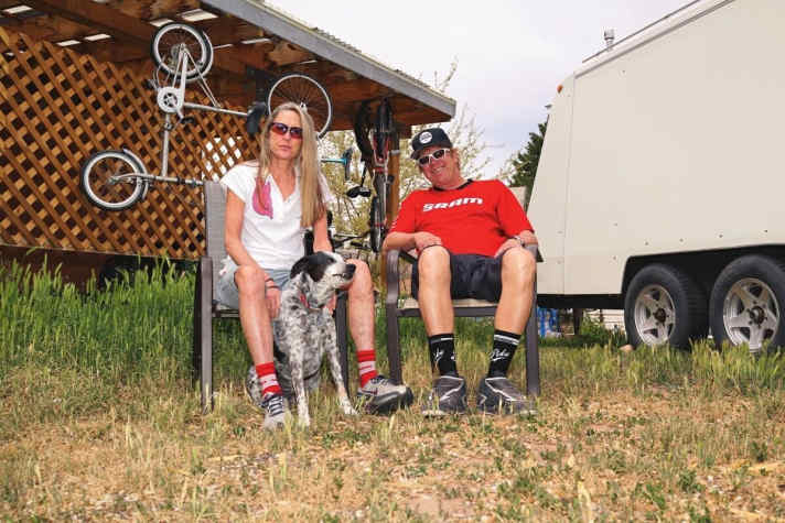   Auch Gattin Debby liebt Radsport. Sie hat dreimal an der Tour de France der Damen teilgenommen.