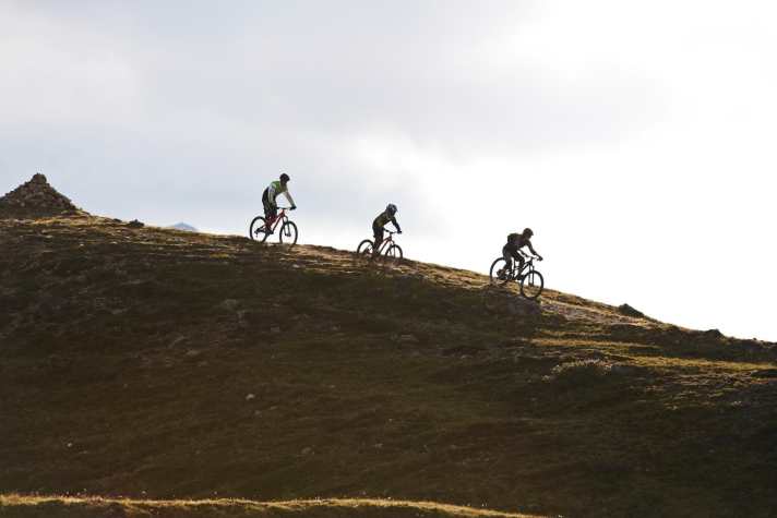   Gehört nicht direkt zum Bikepark, kann aber bei einem Besuch leicht angebunden werden. Der fast zehn Kilometer lange Frommestrail. Schwierigkeit laut Bikepark zwischen S1 und S3. Wir hatten leider keine Zeit, ihn zu fahren und können deswegen nichts dazu sagen.