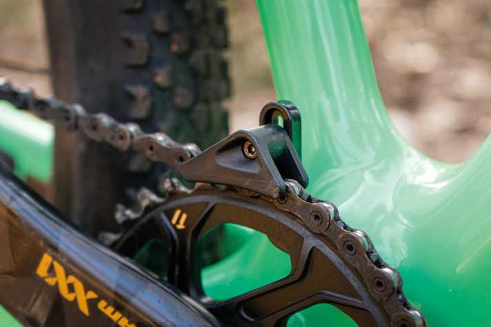   Orbea Alma M-LTD: Die Mini-Kettenführung macht ohne Federgabel definitiv Sinn.