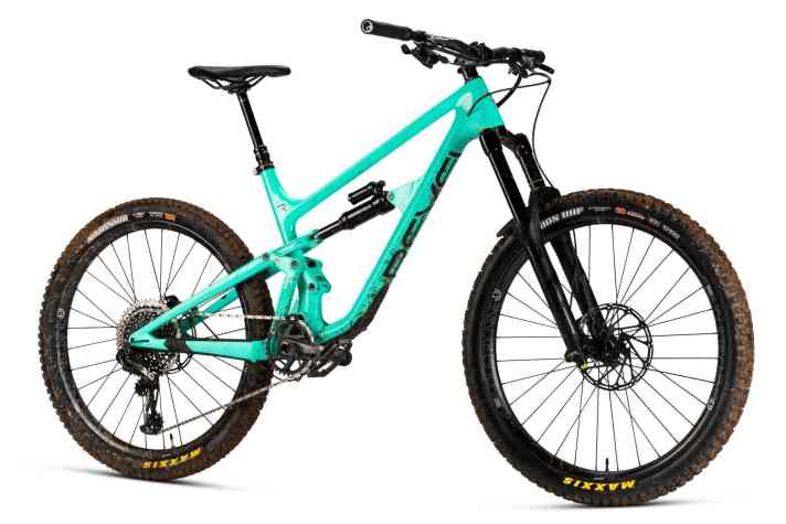   Das Rail ist das 650b Enduro der Firma und kommt mit langen Federwegen daher. 