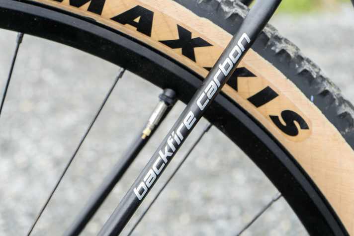   Detail Centurion Backfire Carbon 4000