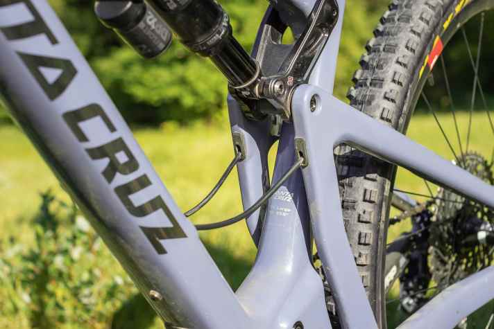   Detail am Santa Cruz 5010 CC X01 Reserve
