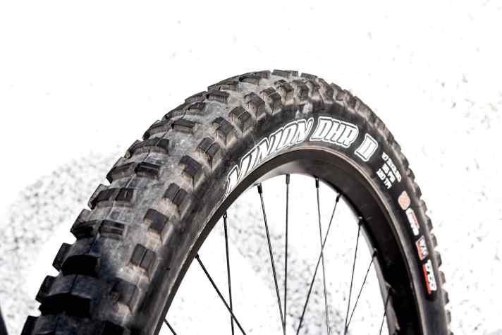   Maxxis Minion DHR II 27.5 x 2.8"
