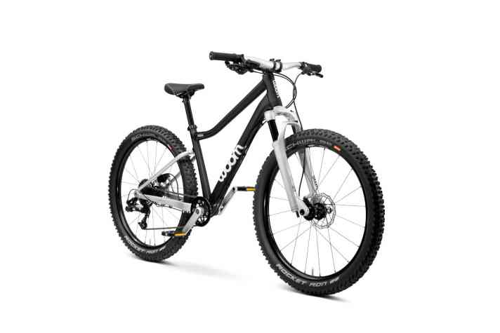 Das Woom Off Air richtet sich an Nachwuchs-Shredder zwischen sieben und elf Jahren. Einen ausführlichen Test gibt's in BIKE 5/20 – ab 7. April im Handel.
