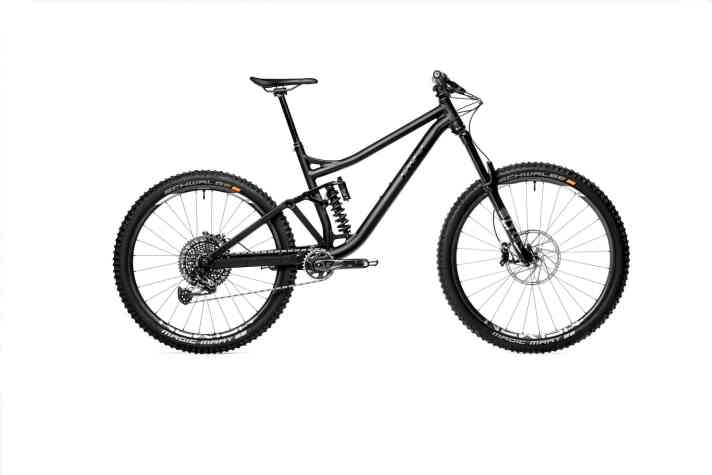   Die MX-Version des Coal mit 29er-Vorderrad und 27,5-Zoll-Hinterrad.