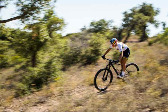   Neben Mathieu van der Poel lieferte auch Pauline Ferrand-Prevot wertvollen Input bei der Entwicklung des neuen Race-Hardtails.