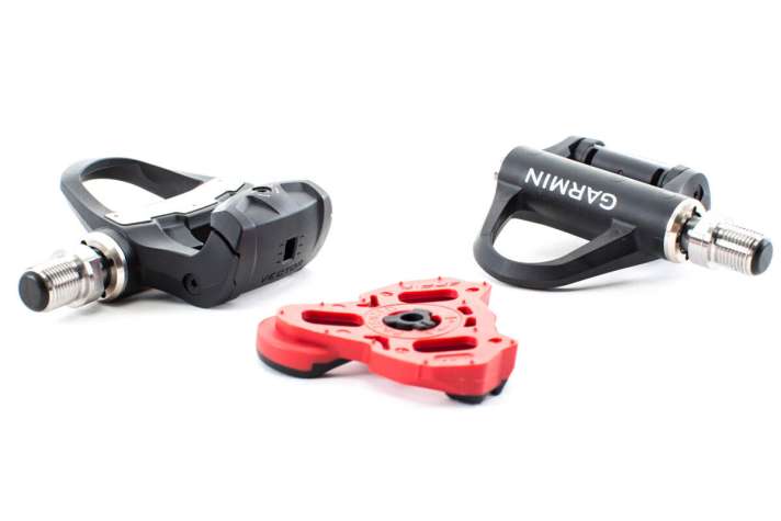 <a href="http://www.garmin.com/" target="_blank" rel="noopener noreferrer nofollow">Garmin</a>  Vector 3 Jury Statement: Sowohl das minimalistische Design als auch Funktion überzeugten uns bei diesem Pedal mit integrierter Leistungsmessung. Neben den Analyse-Tools ist auch ein Sender komplett in das Design eingebettet. Leistungen vom linken und rechten Pedal lassen sich separat messen.