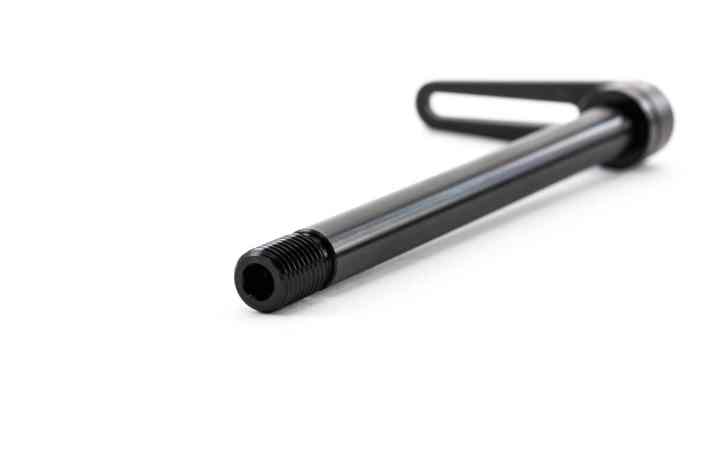 <a href="http://www.gw-mfg.com/" target="_blank" rel="noopener noreferrer nofollow">GW</a>  Switch Lever System   Die hochwertige Steckachse kann wahlweise mit oder ohne Hebel verwendet werden.   Jury Statement: Für Steckachsen ist das Switch Lever System eine einfache und gut durchdachte Lösung. Die Idee, einen Hebel auf einer Innensechskantachse aufzustecken, um die Schraube zu lösen, ist einfach und genial.