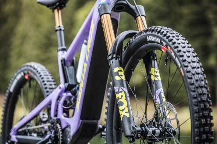   American Dream: Sehr schick, aber auch sehr teuer. Ist das Santa Cruz Bullit seinen Preis Wert? Das Traum-Enduro im Intensiv-Check