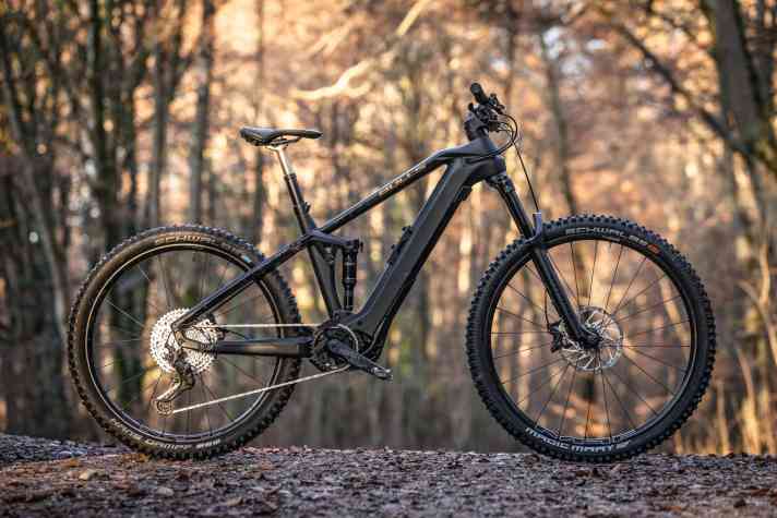   Bulls Sonic Evo Am 3 Carbon – 4899 Euro I 150 mm I 24,5 kg I 29 / 27,5"