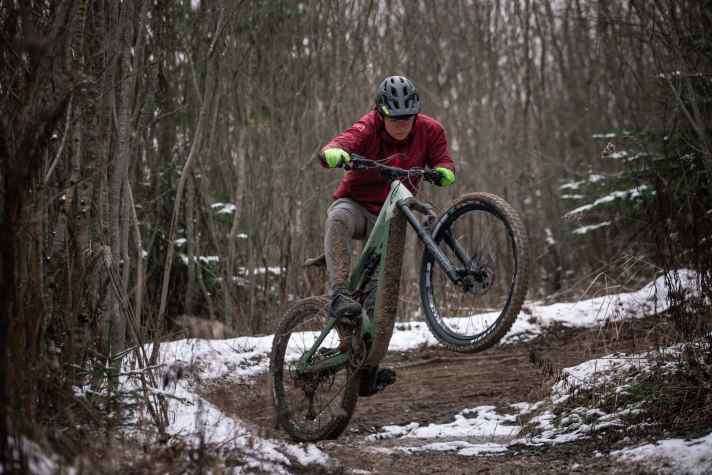   So viel steht fest: Das Torque:On ist ein Spezial-Bike für harte Gelände-Einsätze, das aber auch einen versierten Fahrer am Steuer verlangt. Denn das E-Bike braucht sehr viel Geschwindigkeit, um sein volles Potential zu entfalten.