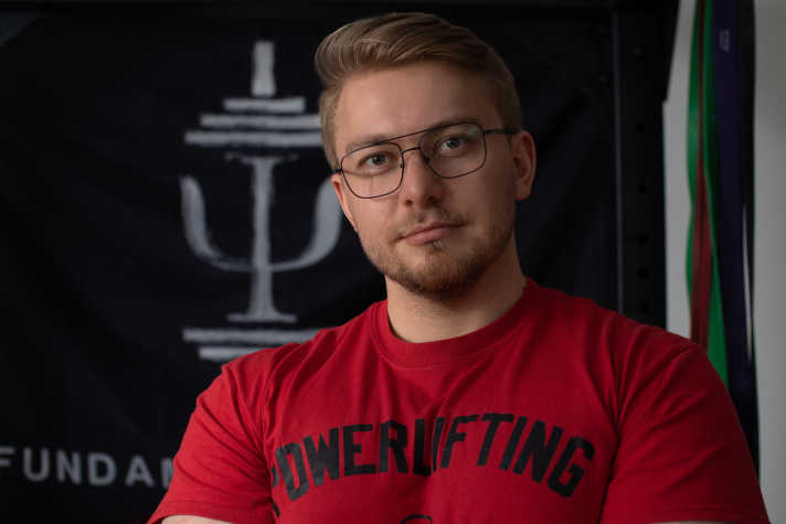  Wir sprachen mit Sportpsychologe Paul Schlütter von Fundamentalkraft über das „Athletiktraining für den Kopf“.