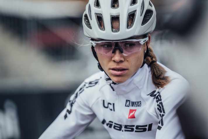   LOANA LECOMTE (21) Bei den Worldcups fuhr die U23-Weltmeisterin bisher in einer eigenen Liga. Holt sie Gold, wäre die Französin die bisher jüngste MTB-Olympia-Siegerin.